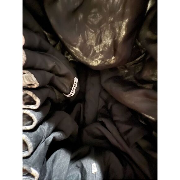 Amici Accessories  - Picture 7 of 7